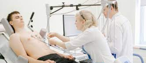 Ürək damar sistemi xəstəlikləri, ürək xəstəliklərinin simptomları, kardioloq